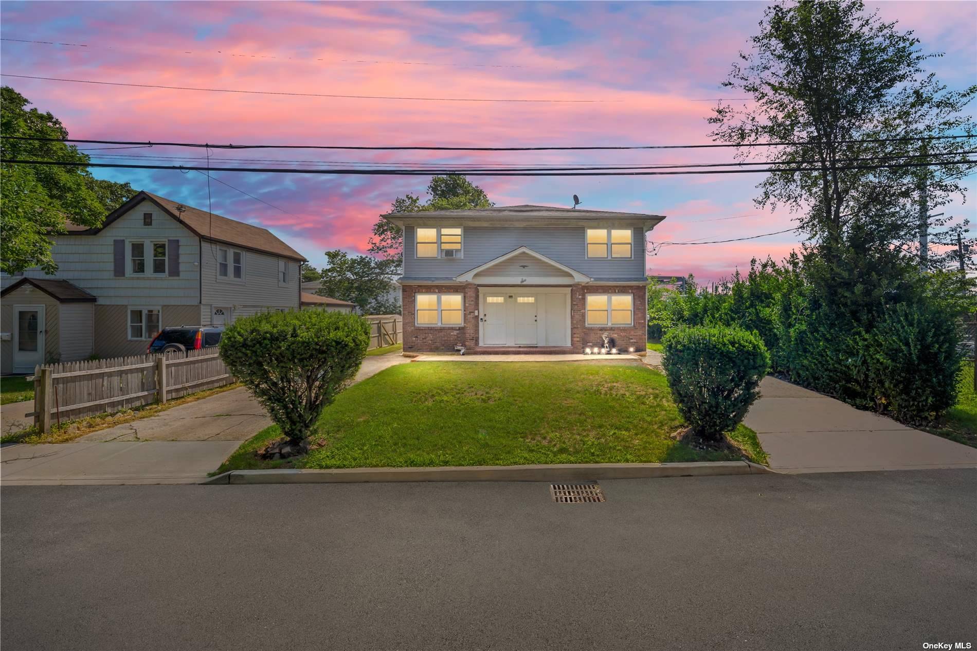 6 Lake Dr, Copiague, NY 11726 MLS 3493460 Coldwell Banker