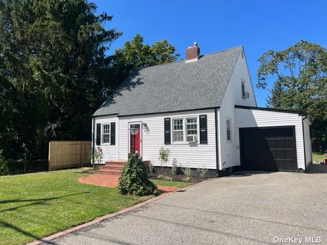 41 Pine St Islip Ny 11751 Mls 3501343 Coldwell Banker