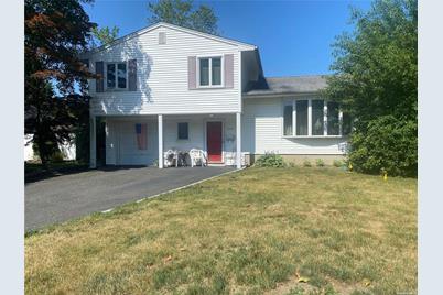 2541 New York Avenue, Melville, NY 11747 - Photo 1