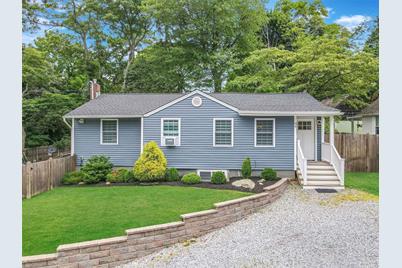 92 Cherry Road, Rocky Point, NY 11778 - Photo 1