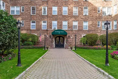 25 Parkview Avenue #6J, Bronxville, NY 10708 - Photo 1