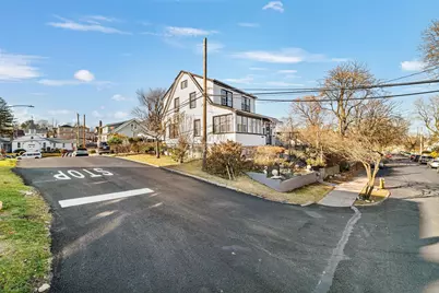 3949 Rombouts Avenue, Bronx, NY 10466 - Photo 1