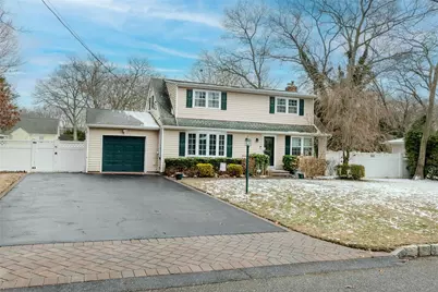 89 Parkside Avenue, Miller Place, NY 11764 - Photo 1