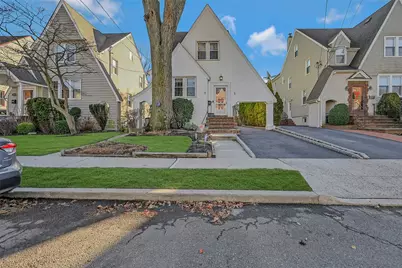 34 Orleans Road, Valley Stream, NY 11581 - Photo 1
