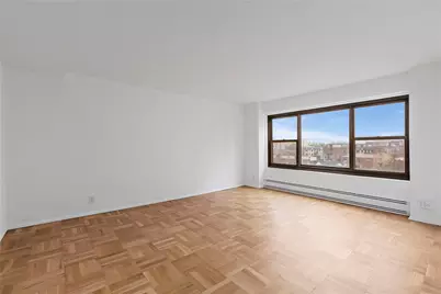 21-80 33rd Road #7D, Astoria, NY 11106 - Photo 1