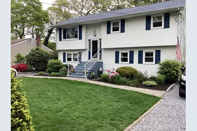 19 Holiday Boulevard, Center Moriches, NY 11934 - Photo 1