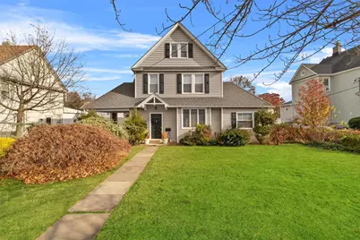 62 Woodland Avenue, New Rochelle, NY 10805 - Photo 1