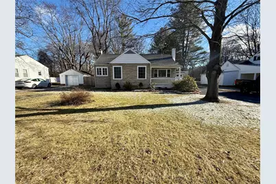 14 Henmond Boulevard, Poughkeepsie, NY 12603 - Photo 1