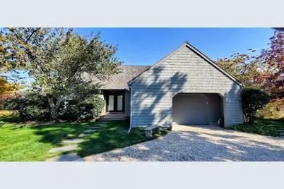 70 Huckleberry Lane, East Hampton, NY 11937 - Photo 1