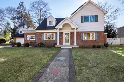 82 Ketewamoke Avenue, Babylon, NY 11702 - Photo 1