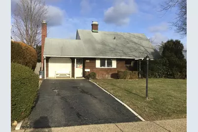 89 Choir Lane Westbury, Westbury, NY 11590 - Photo 1