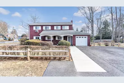 17 Jefferson Avenue, Northport, NY 11768 - Photo 1