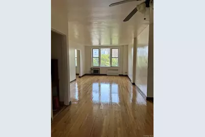 2385 Barker Avenue #5L, Bronx, NY 10467 - Photo 1