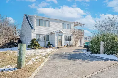 295 Bergen Avenue, West Babylon, NY 11704 - Photo 1