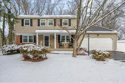 14 Nevinwood Place, Huntington Station, NY 11746 - Photo 1