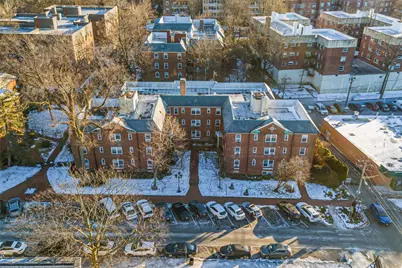 8 Welwyn Road #1G, Great Neck, NY 11021 - Photo 1