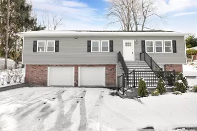 16 Mott Place, Glenwood Landing, NY 11547 - Photo 1