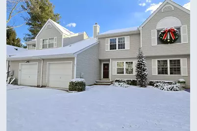 95 Mystic Circle, Bay Shore, NY 11706 - Photo 1