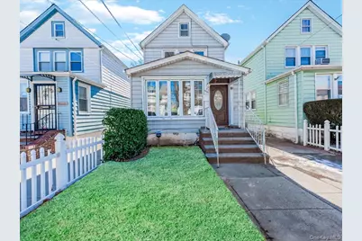 194-40 115th Ave #0000000000000000, Saint Albans, NY 11412 - Photo 1