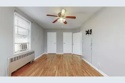 1561 Central Park Ave #I2, Yonkers, NY 10710 - Photo 1