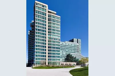 46-30 Center Boulevard #611, Long Island City, NY 11109 - Photo 1