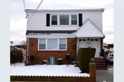 111 S Cottage Street, Valley Stream, NY 11580 - Photo 1