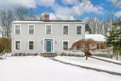 8 Vivian Place, Montebello, NY 10901 - Photo 1