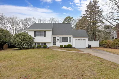 40 Maple Avenue, Bellport, NY 11713 - Photo 1