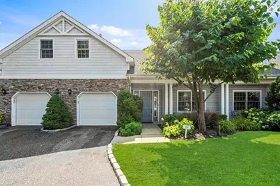 15 Miro Place, Port Washington, NY 11050 - Photo 1