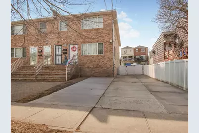 239 Hosmer Avenue, Bronx, NY 10465 - Photo 1