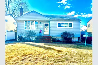 252 Westside Avenue, Freeport, NY 11520 - Photo 1