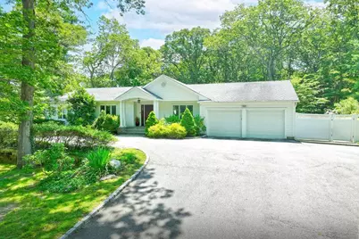 4 Hunting Hill Drive, Dix Hills, NY 11746 - Photo 1