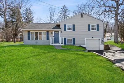 7 Flamingo Drive, Newburgh, NY 12550 - Photo 1