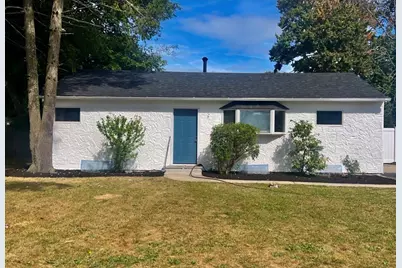 25 Tamarack Street, Central Islip, NY 11722 - Photo 1