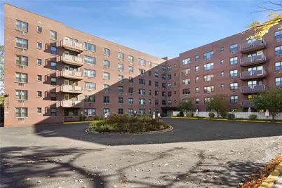 77 Carpenter Avenue #1M, Mount Kisco, NY 10549 - Photo 1