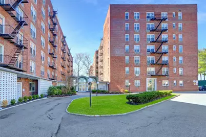 54-40 Little Neck Parkway #5P, Little Neck, NY 11362 - Photo 1