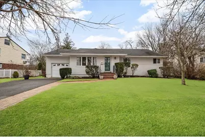 36 Sherman Drive, Syosset, NY 11791 - Photo 1