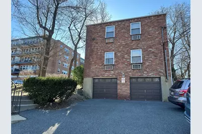 28 Pearsall Avenue, Glen Cove, NY 11542 - Photo 1