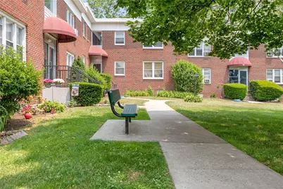 11 Stokes Road #2A, Yonkers, NY 10710 - Photo 1