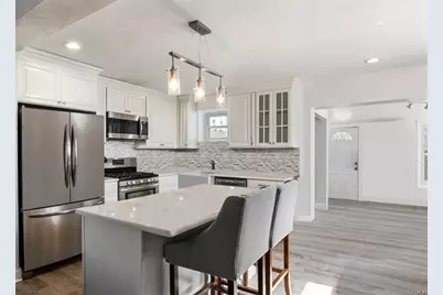 150 Calhoun Avenue, Bronx, NY 10465 - Photo 1