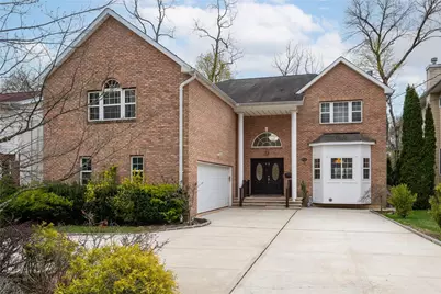 88 George Street, Roslyn, NY 11577 - Photo 1