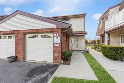 58 Cambridge Drive W, Copiague, NY 11726 - Photo 1