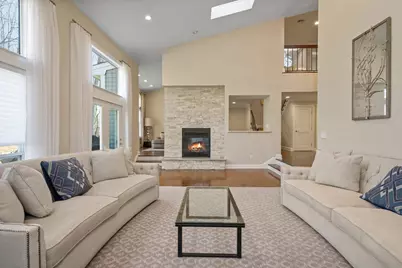 17 Tiffany Circle, Manhasset, NY 11030 - Photo 1