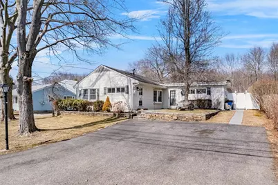 748 Locksley Road, Yorktown Heights, NY 10598 - Photo 1