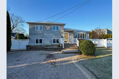 18 Jones Court, Massapequa Park, NY 11762 - Photo 1
