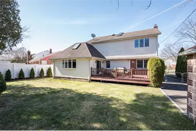 1091 Maple Lane, New Hyde Park, NY 11040 - Photo 1