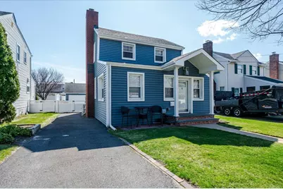 33 Wellfleet Road, East Rockaway, NY 11518 - Photo 1