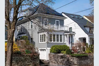 39 Rossmore Avenue, Bronxville, NY 10708 - Photo 1