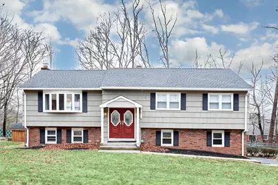 29 Claremont Lane, Suffern, NY 10901 - Photo 1