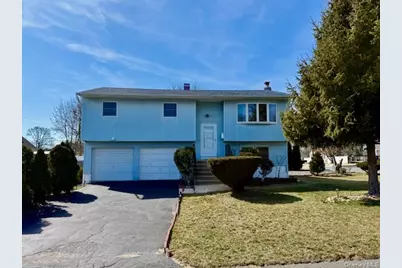 40 Church Street, Central Islip, NY 11722 - Photo 1
